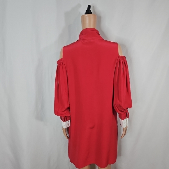 Fendi Women's Red Off the Shoulder Silk Dress Size 38 (Size 2) - Picture 7 of 9